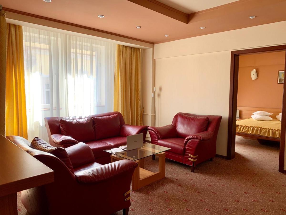 Hotel Victoria 클루지나포카 외부 사진