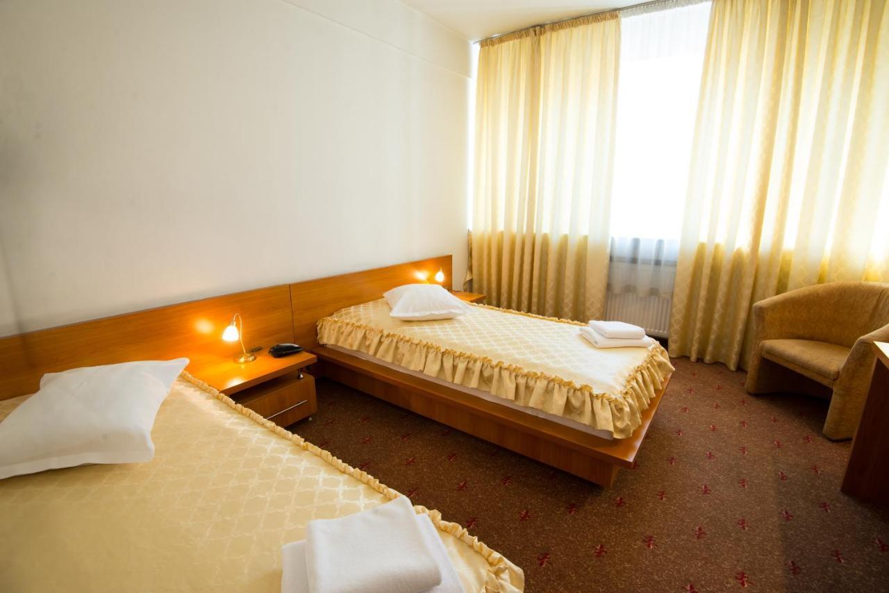 Hotel Victoria 클루지나포카 외부 사진